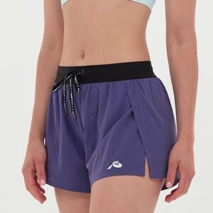 NWT Bandit Women’s Vento 3” Splitty Shorts, M